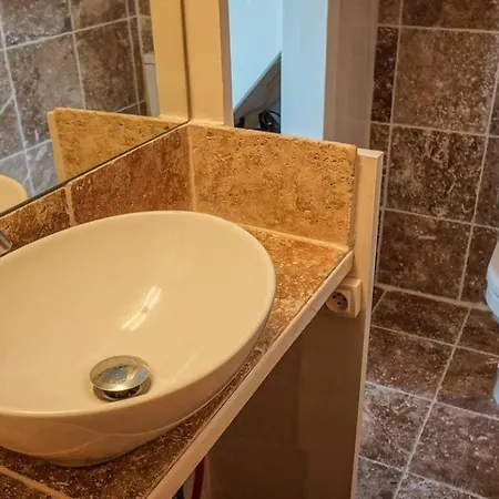 Esquinado Senior * Hyères